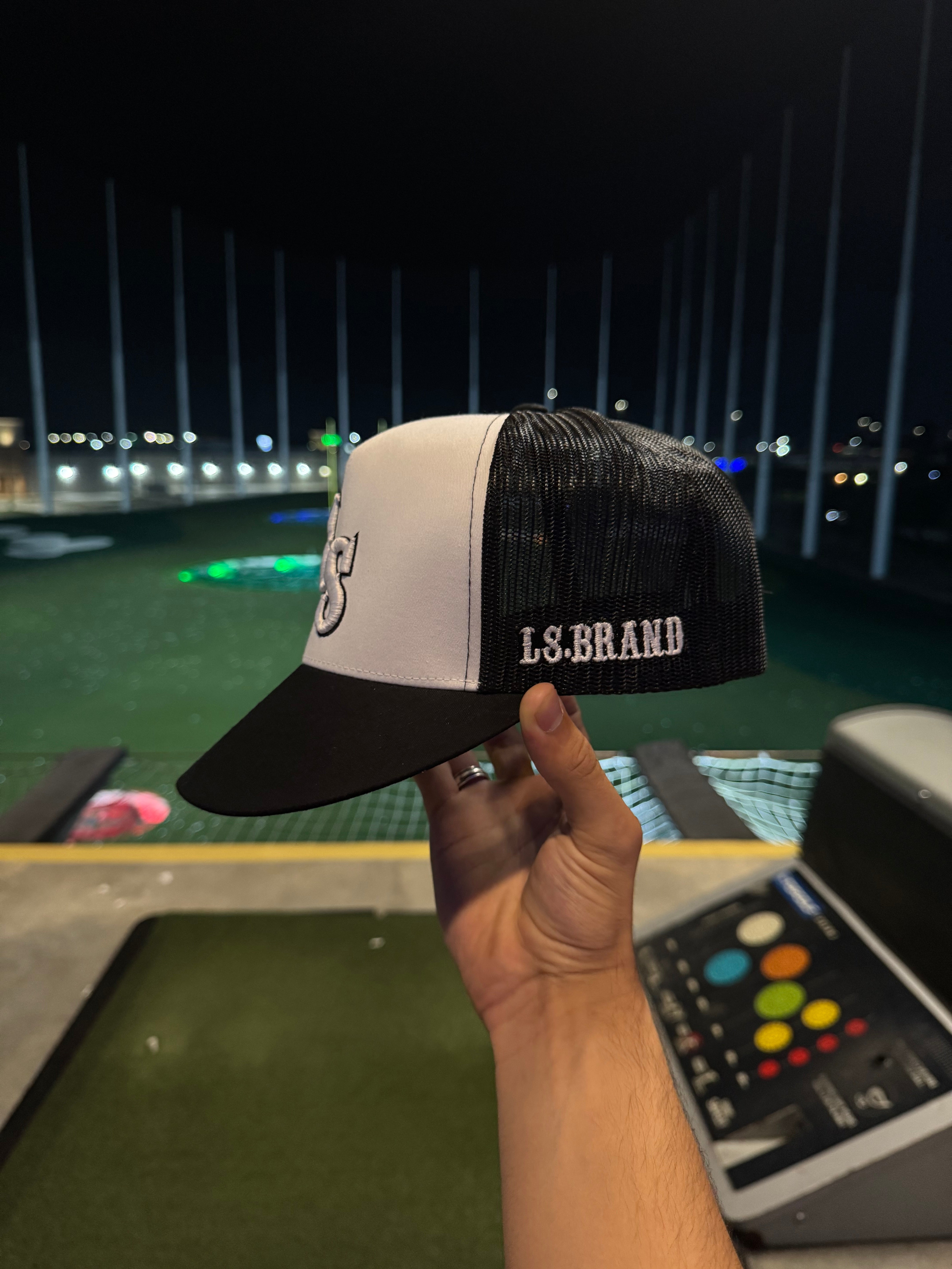 LS BRAND BLACK & WHITE CAP